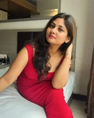 Call Girls Sushant Golf City Cash On Delivery
